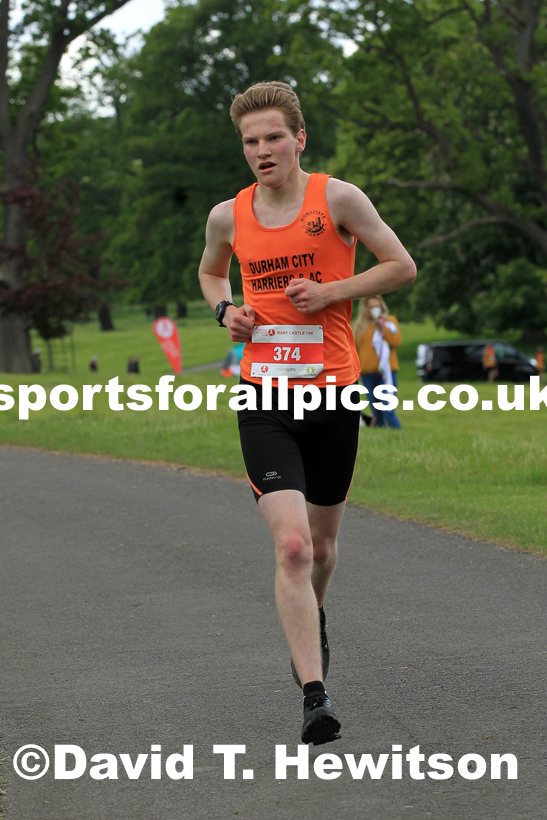 The 2022 Raby Caste 10k Road Race, County Durham. Photo: David T. Hewitson/Sports for All Pics